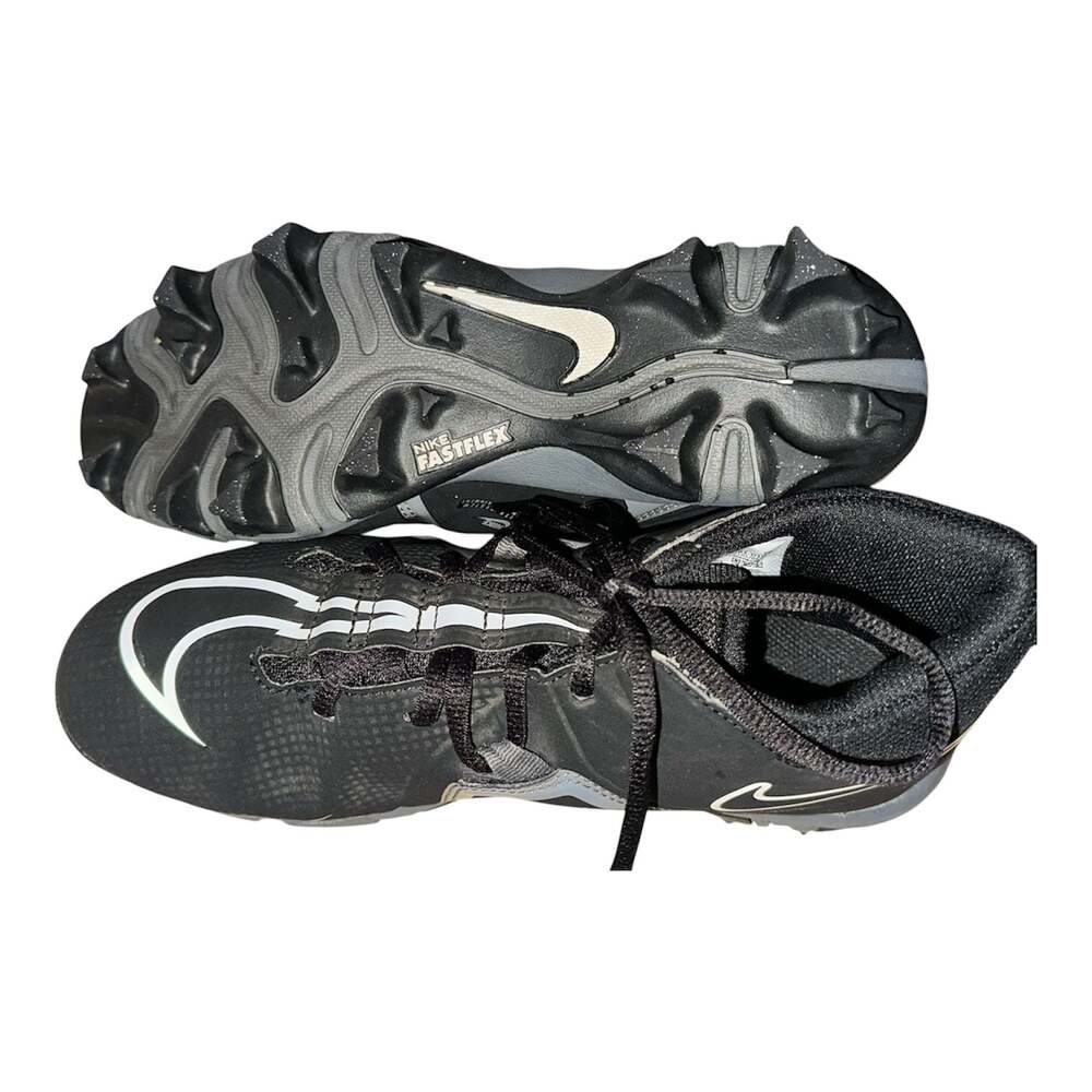 Nike Alpha Menace 3 Shark FastFlex Football Cleats Black Grey Size 6Y